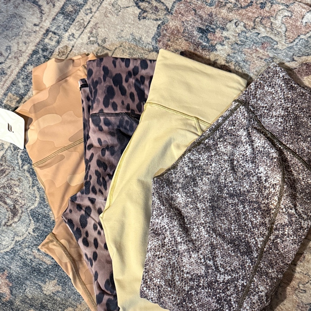 Fabletics Legging Bundle - image 1